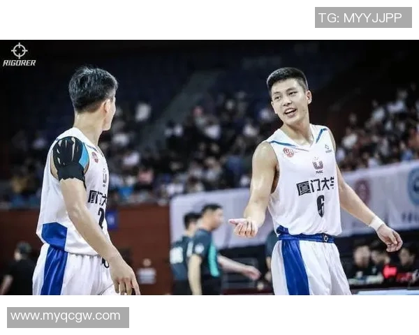 北辰篮球明星崛起之路探索年轻球员的梦想与奋斗历程